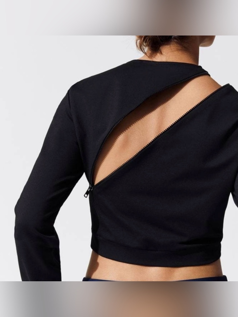 Cushnie et ochs cropped zipper long sleeve top